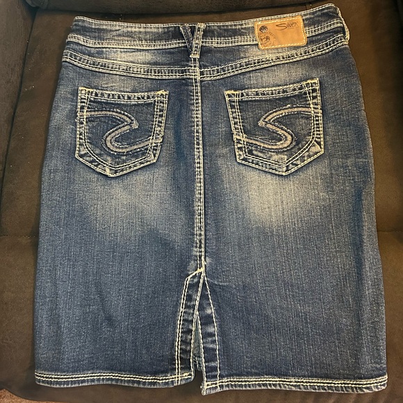 Silver Jeans Denim Jean Skirt - Picture 2 of 2
